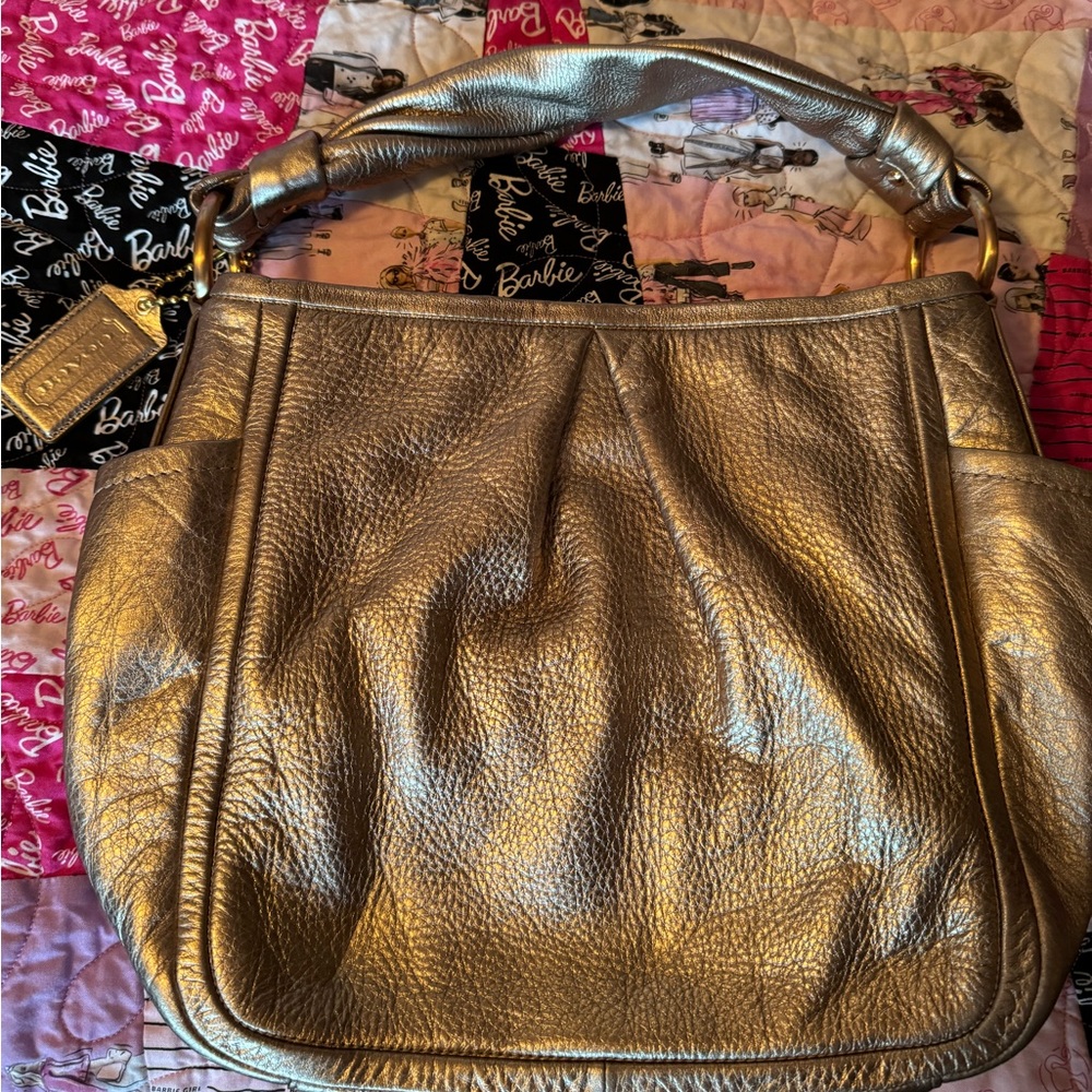 NEW Coach large purse. Perfect, closet kept condition.